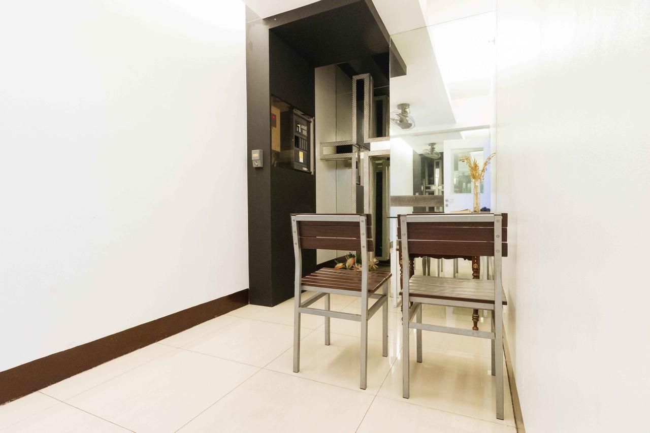 Reddoorz Plus At Banawe Quezon City Exterior foto